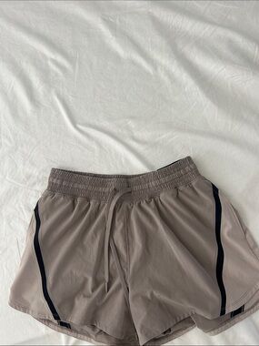 YPB Womens Lines Workout Short